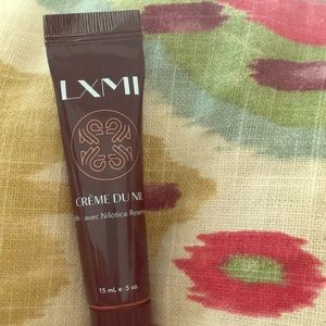 LXMI creme du Nil